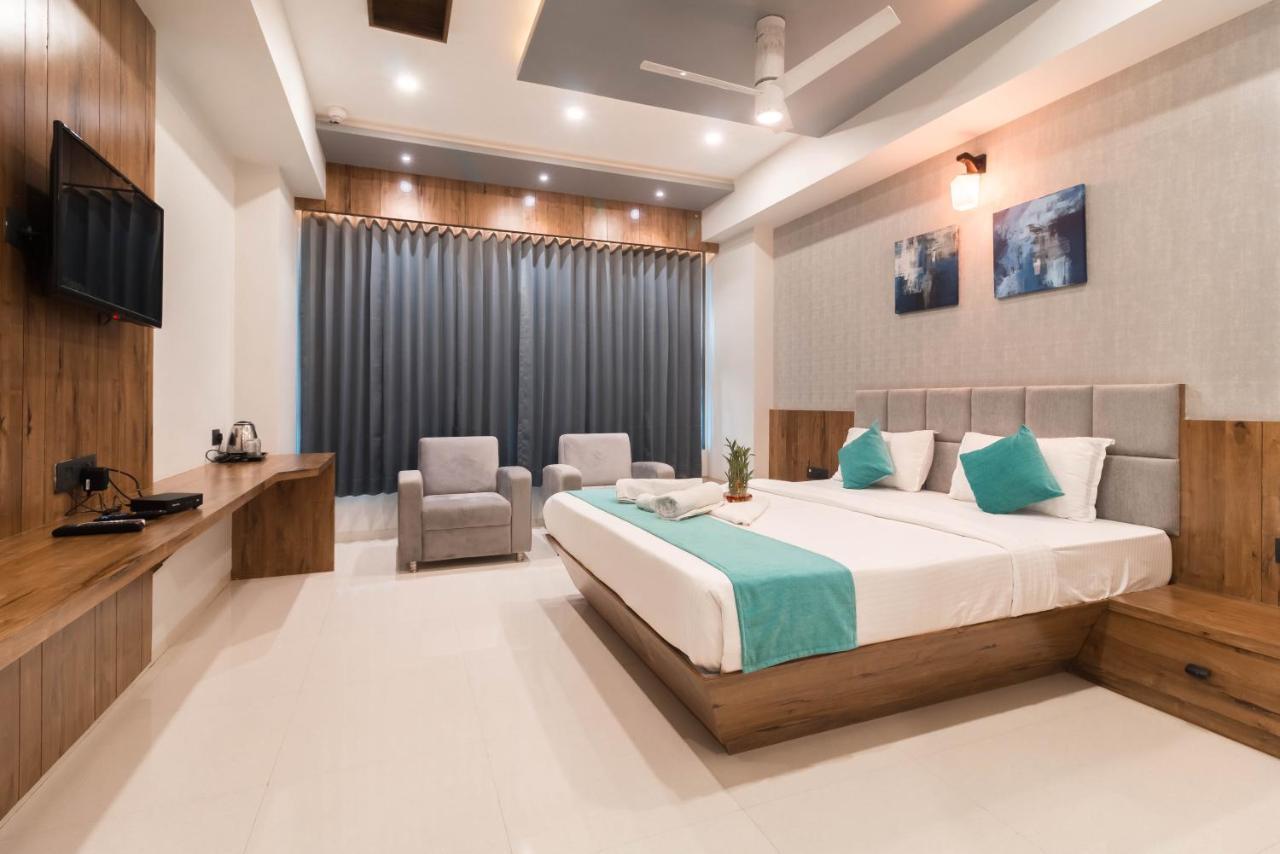 Hotel Green City Γκαντχιναγκάρ Εξωτερικό φωτογραφία