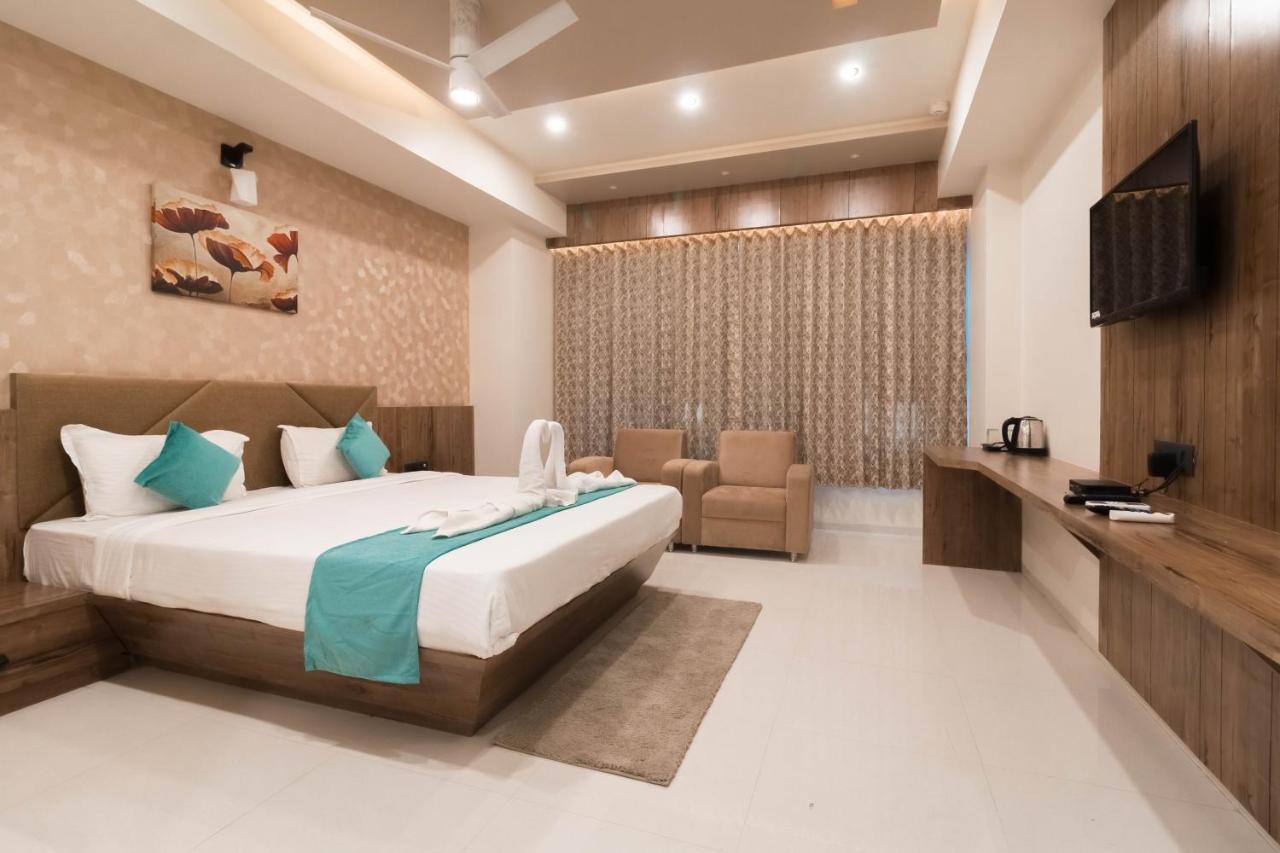 Hotel Green City Γκαντχιναγκάρ Εξωτερικό φωτογραφία