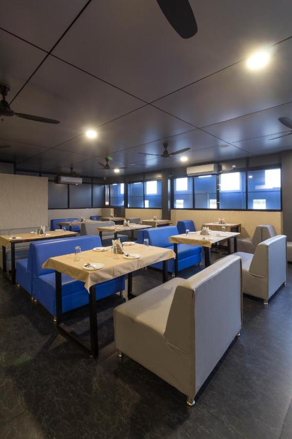 Hotel Green City Γκαντχιναγκάρ Εξωτερικό φωτογραφία